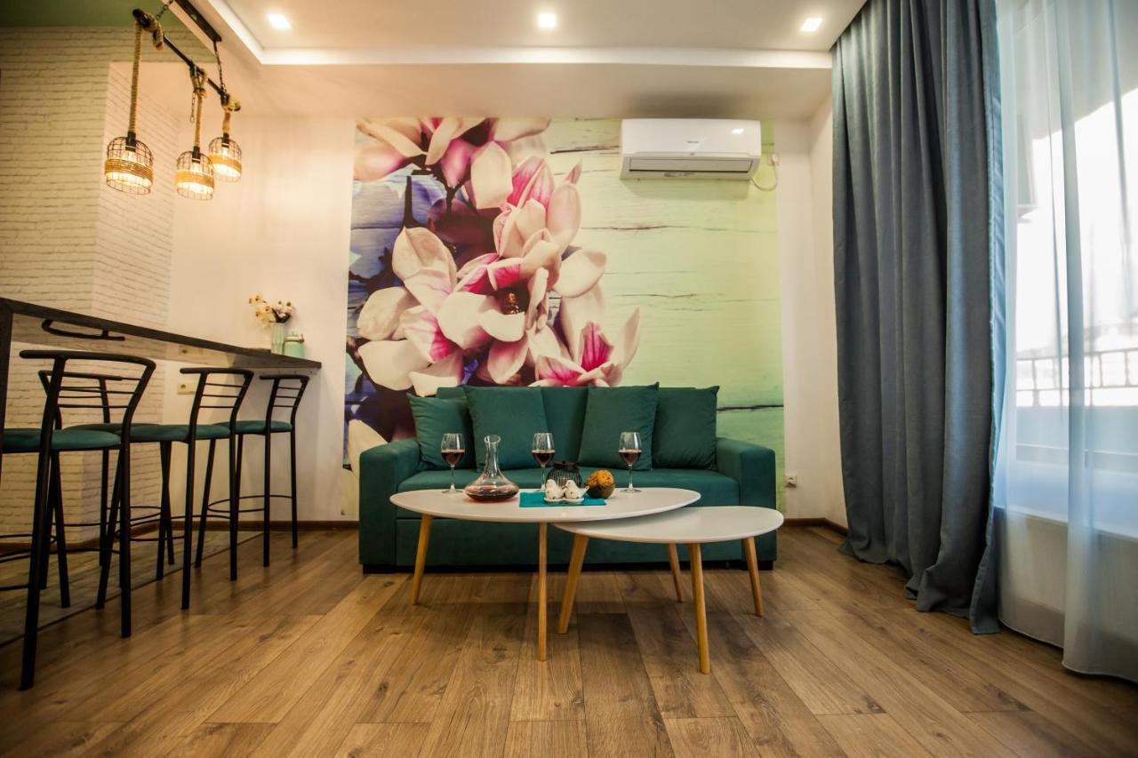 R&R Apartments Tbilisi Ngoại thất bức ảnh