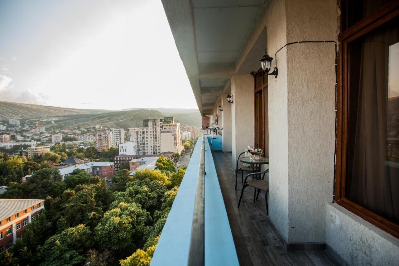 R&R Apartments Tbilisi Ngoại thất bức ảnh